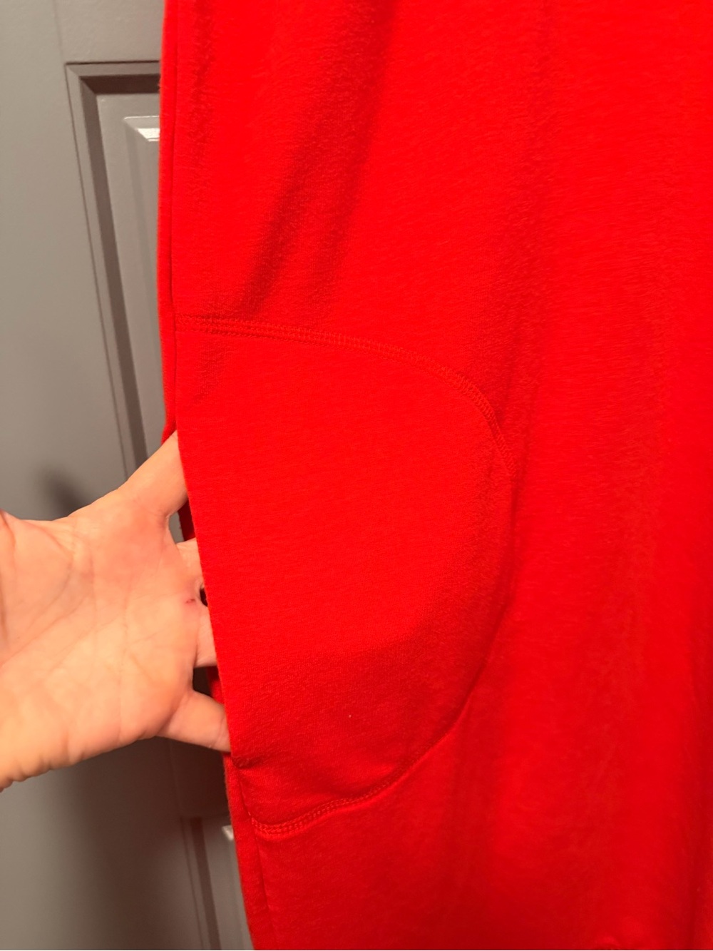 Zenergy by Chico’s Hooded Vibrant Red Lounge Dress with Pockets SIZE 2 LARGE - Picture 5 of 8